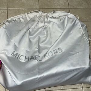 Michael Kors purse